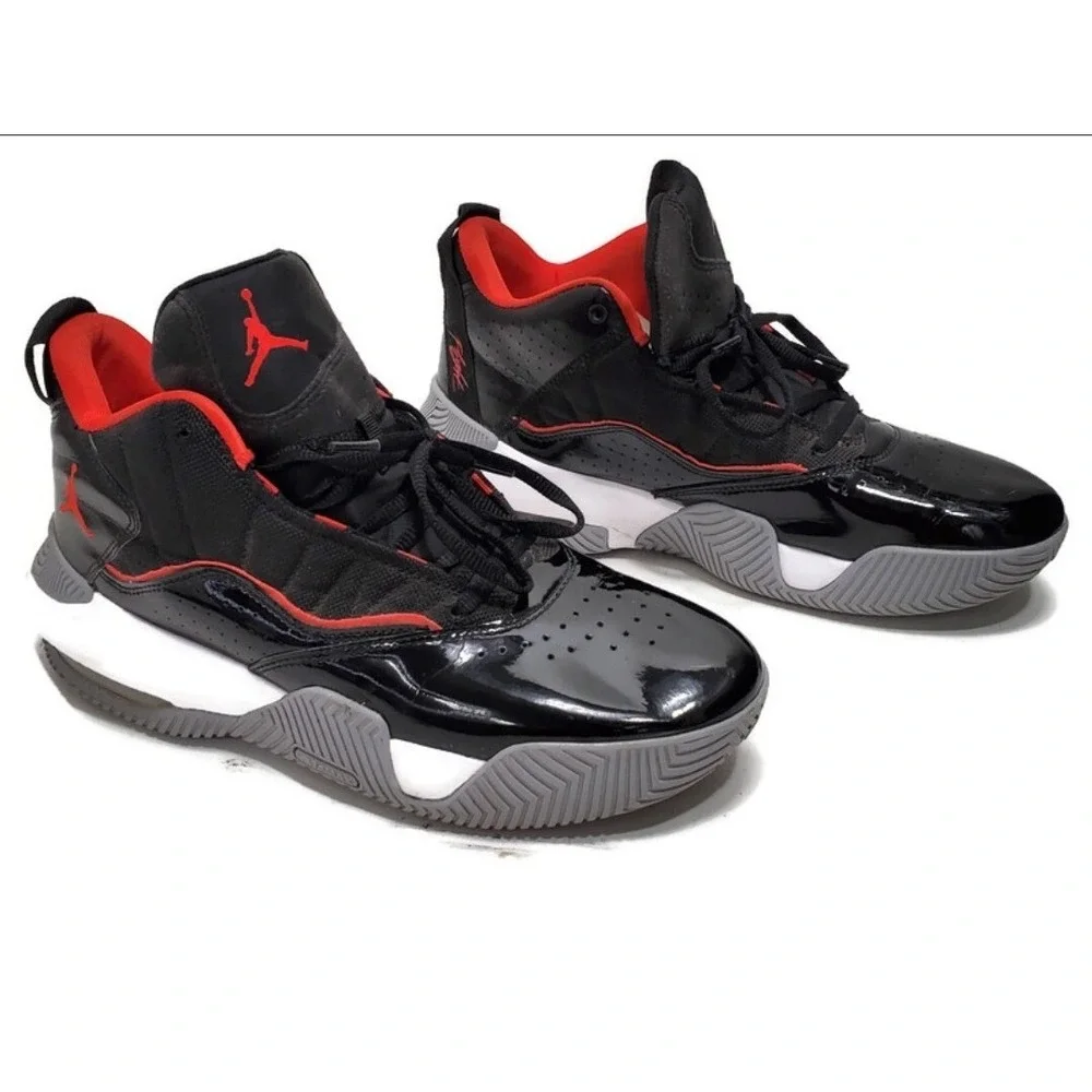 Air Jordan Stay Loyal Shoes Black Red White DB2884-001 Men's Size 8.5